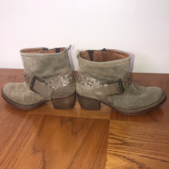 Josef Seibel Toni Suede Studded Harness Ankle Boots Sz 38/7.5 - Picture 3 of 10